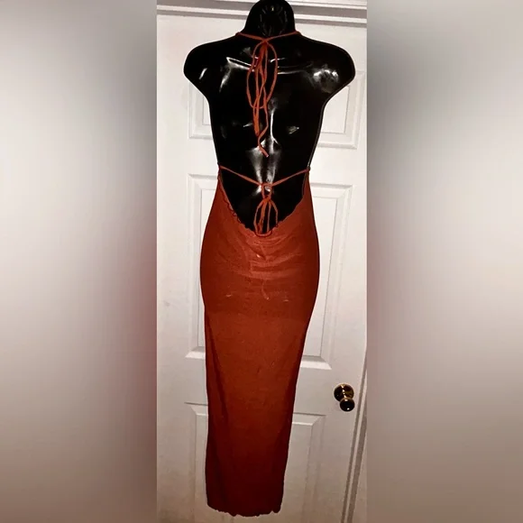 Elegant Rust Swim Coverup - Picture 5 of 5